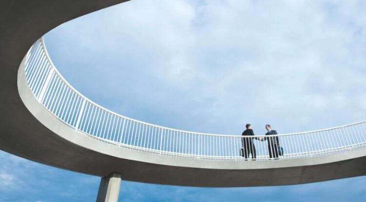 ديل تكنولوجيز وإريكسون تشكلان شراكة استراتيجية لتسريع التحول السحابي لشبكات الاتصالات