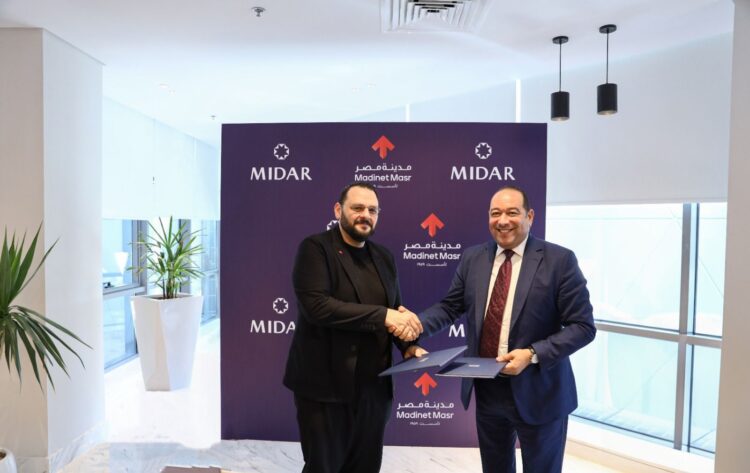 “مدينة مصر” توقع عقد مع “ميدار” لتنمية وتطوير مشروع سكني متكامل بنظام الشراكة بالمرحلة الرابعة بمدينة مستقبل سيتي