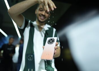 OPPO تُطلق Reno12 F 5G