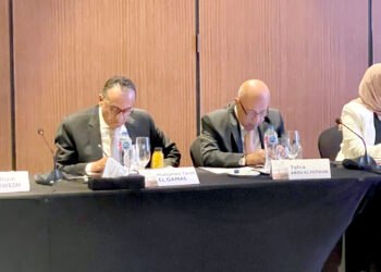 مساندة البنوك وتوسع الشركات في التكنولوجيا والاستدامة عوامل تزيد من فرص مصر في تصدير الخدمات