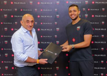 بالم هيلز ترعى بطل الإسكواش مصطفى عسل.. واللاعب ينضم لصفوف نادي بالم هيلز الرياضي 