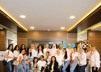 مجموعة «MG Developments» تنظم زيارة ميدانية لموظفيها في مستشفى «بهية»