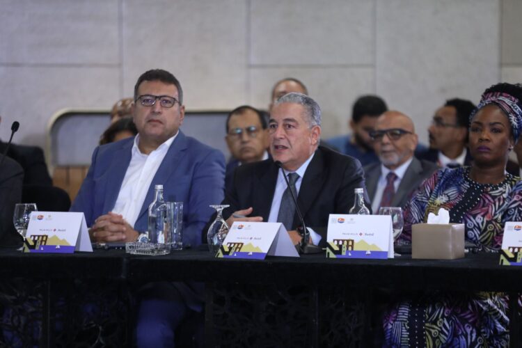 ياسين منصور ممثلًا عن القطاع الخاص العقاري المصري بالمائدة المستديرة لوزراء الإسكان الأفارقة ضمن فعليات المنتدى الحضري العالمي