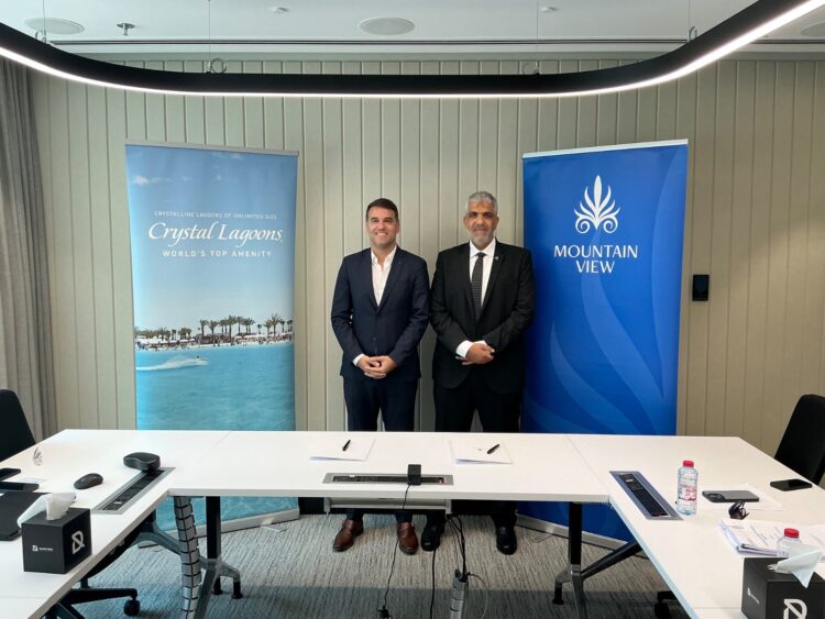 ماونتن ڤيو وكريستال لاجونز يوقعان شراكة استراتيجية بإجمالي استثمارات 5 مليارات جنيه لإنشاء بحيرات داخل مجتمعات ماونتن ڤيو