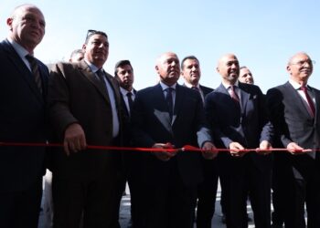 مصنع “ايه بي بي” مصر يفتتح خطوط انتاج جديدة ويعزز مكانته كقاعدة أساسية لتصنيع وتصدير حلول الطاقة النظيفة إلى الأسواق العالمية