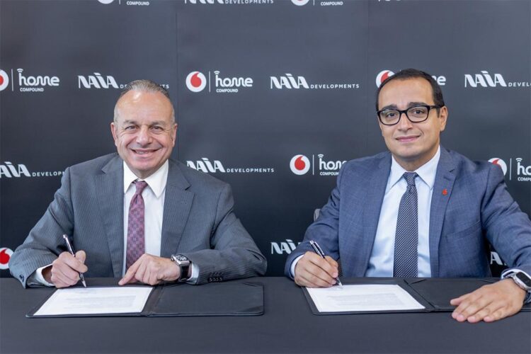 “نايا للتطوير العقاري” تتعاقد مع “فودافون – مصر” لتوفير خدمات “Triple Play” داخل مختلف مشروعاتها