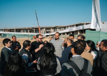 شركة مدينة مصر تعزز استثماراتها الإنشائية بـ10 مليار جنيه مصري لتسريع وتيرة العمل بمشروعاتها الرائدة في سراي وتاج سيتي