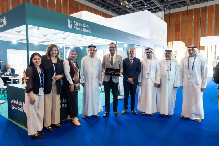 يعمل بالطاقة النظيفة..”زايد الإنسانية” و”بنك الطعام المصرى” يقيمان شراكة استراتيجية لتمويل وتنفيذ مشروع زراعي متكامل