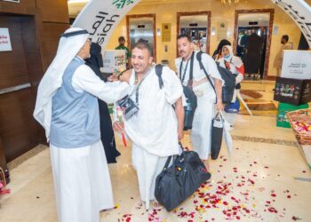 وصول طلائع حجاج السياحة المصريين القادمين برًا إلى الأراضي المقدسة