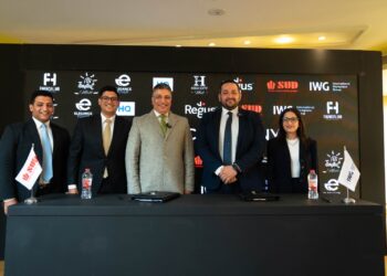 شركة الصفوة للتطوير العمراني SUD تتشارك مع IWG لافتتاح 4 مراكز Regus جديدة بمشروعاتها