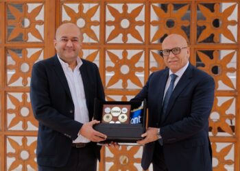 “سعيد زعتر يسلّم قيادة مجموعة كونتكت المالية إلى جون سعد في خطوة تعزز مسيرة نمو المجموعة بمحفظة تمويلية تتجاوز ال 21 مليار جنيه في 2024 “