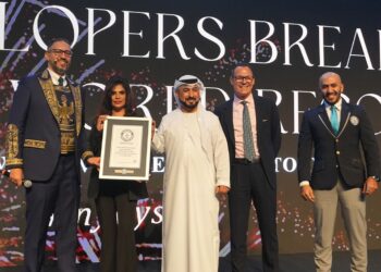 للمرة الثانية .. المصري دكتور نور السروجي يدخل موسوعة غينيس العالمية لأكبر تدريب عقاري .