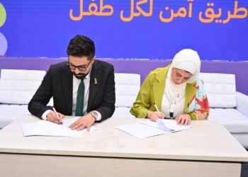 على هامش قمة التعليم المجتمعي الأولى: «من أحياها» توقع اتفاقية شراكة مع مؤسسة «غيث» لتوفير طرق آمنة للأطفال في قرى مصر