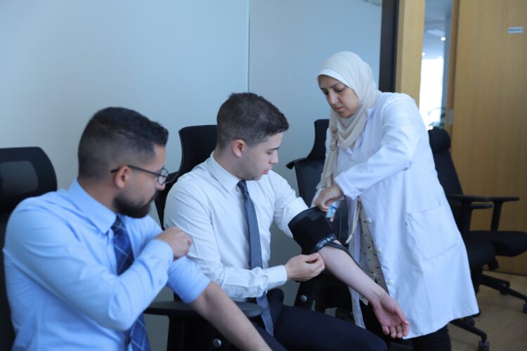 بنك مصر يطلق من جديد حملة للعاملين به للتبرع بالدم