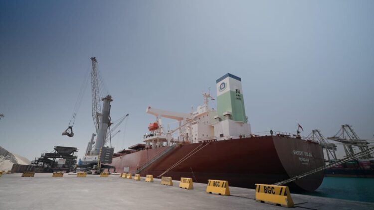 دي بي ورلد – مصر ترسّخ ريادتها الإقليمية باستقبال “سفينة تغويز عملاقة” وتُنجز ثلاث عمليات بحرية استراتيجية خلال أسبوع واحد