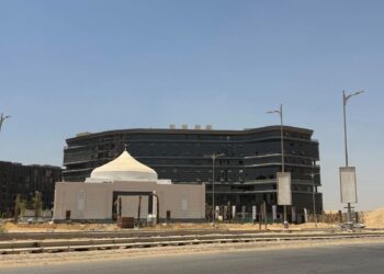 «هوم تاون للتطوير» تبدأ تسليم الوحدات الإدارية لعملائها بمشروع «ZAHA PARK» تعزيزًا لمصداقيتها وثقة عملائها