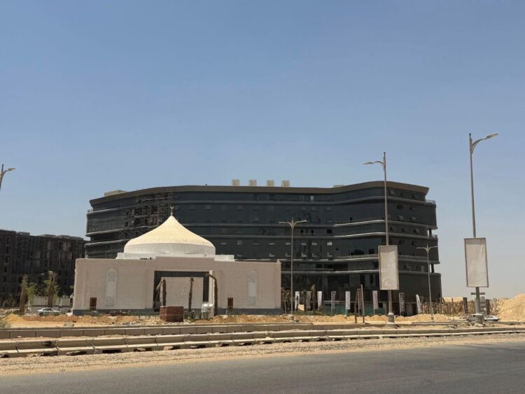 «هوم تاون للتطوير» تبدأ تسليم الوحدات الإدارية لعملائها بمشروع «ZAHA PARK» تعزيزًا لمصداقيتها وثقة عملائها