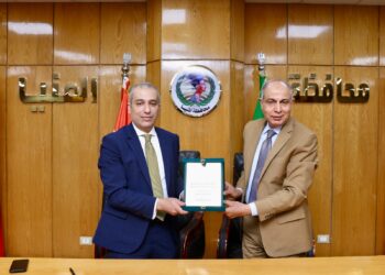 رئيس البنك الزراعي المصري ومحافظ المنيا يوقعان بروتوكول تعاون لتمويل المنتفعين بأراضي أملاك الدولة