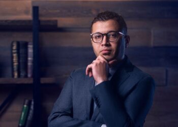 “رويال” للتطوير تستعد لإطلاق احدث مشروعاتها بالقاهرة الجديدة .. ومعدلات انشاء قياسية ل “مونارك” بمستقبل سيتي