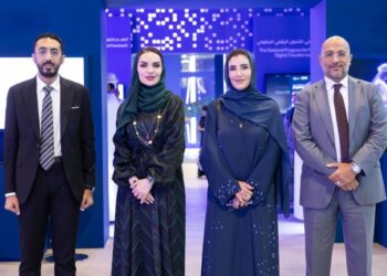 «أفق» العُمانية و«برايم مصر» يدشنان أول «منطقة للذكاء الاصطناعي والتقنيات المتقدمة» في سلطنة عُمان