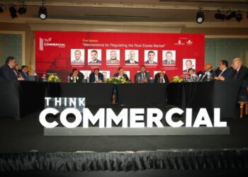 مطورون عقاريون وخبراء يقترحون آليات جديدة لإعادة تنظيم السوق العقارية ضمن فعاليات مؤتمر “ثنك كوميرشال”