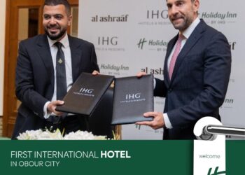 «الأشراف للتطوير العقاري» توقع اتفاقية تعاون مع مجموعة IHG العالميه لإدارة فندق «هوليداي إن» بالعبور