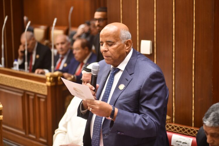 المهندس حلمي جاويش يؤدي اليمين الدستورية خلال الجلسة الافتتاحية لمجلس الشيوخ