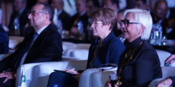 انطلاق فعاليات اليوم الأول من المؤتمر الدولي الثالث للهيدروجين في أفريقيا – القاهرة