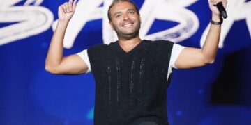 بالصور .. رامي صبري يتألق بحفل عالمي في أرينا التجمع .. ويطلق مبادرة للاستفادة من قوة مصر الناعمة بمحافظات الجمهورية