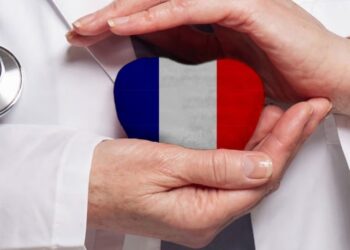 الجمود السياسي والصحي في فرنسا يمنع تبني البدائل الفعالة والحلول المبتكرة ويفاقم أزمة التدخين