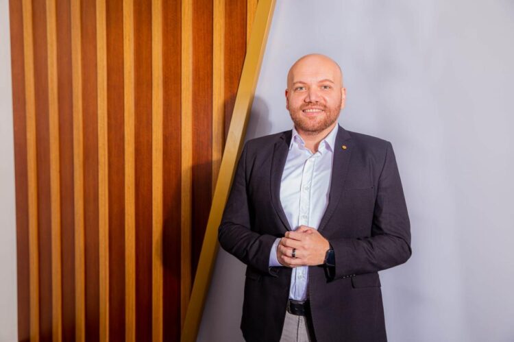 عمرو عطية : صفقة تطوير «سملا» و«علم الروم» تؤكد توجه الدولة الاستراتيجي نحو التنمية الشاملة وتعزيز الاقتصاد المصري