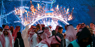 رؤى الحرم المكي توقّع 6 مذكرات تفاهم استراتيجية لتعزيز الاستثمارات في مشروع “بوابة الملك سلمان”