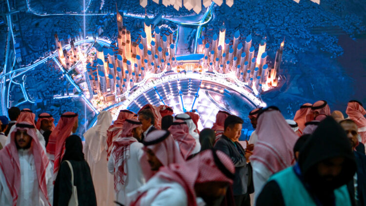 رؤى الحرم المكي توقّع 6 مذكرات تفاهم استراتيجية لتعزيز الاستثمارات في مشروع “بوابة الملك سلمان”