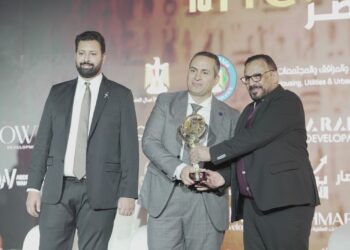 تكريم شركة البروج للإنشاء والتعمير في مهرجان The Best – عقار مصر 2025 بالمتحف المصري الكبير