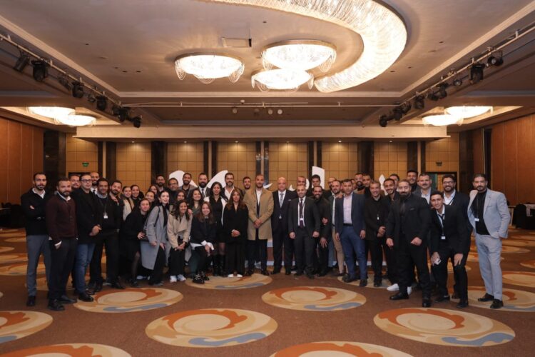 شركة «AEMP» و«LARZ» يعلنان شراكة استراتيجية لإنتاج المحتوى الدعائي والوثائقي لثلاثة مشروعات كبرى