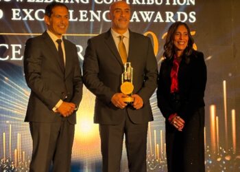 شركة وان أوف وان للتنمية العمرانية تحصد جائزة Creative Brand Communication Award في حفل Invest-Gate ACE Awards 2025