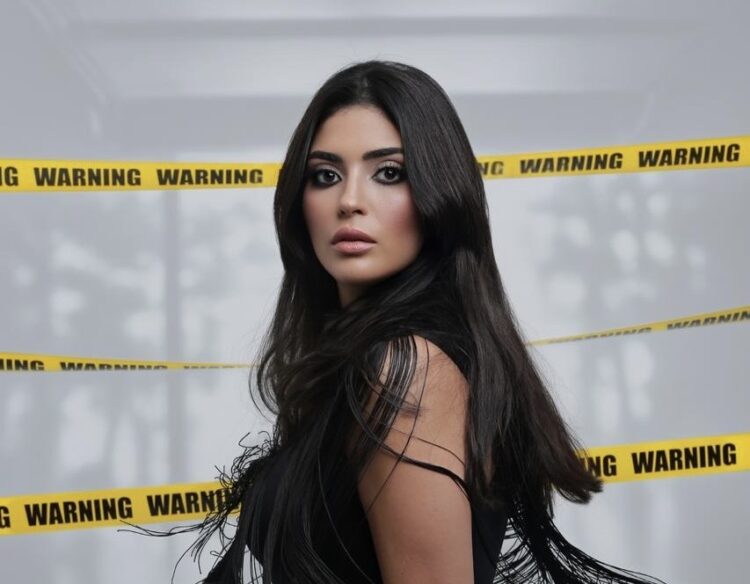 المغربية صافية التازي تتخطى ال 1.6 مليون مشاهدة ب”اول نظرة” .. وتجري جلسات عمل لدويتو باللهجة المصرية