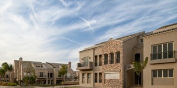 الأهلي صبور تعلن بيع كامل الوحدات الجاهزة للسكن في 4 مشروعات بالقاهرة والساحل الشمالي في أقل من أسبوع من الإطلاق الرسمي