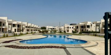 «كايرو كابيتال للتطوير» تحقق إنجازا استثنائيا بتسليم 3 مشروعات فيلات بغرب القاهرة خلال عامين