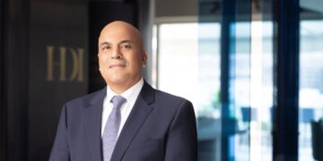 المهندس امجد حسنين يثنى على تولى المهندسة راندة المنشاوي حقيبة وزارة الاسكان