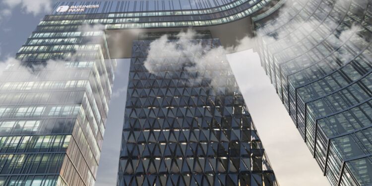 “ارقى” تنفذ أول جسر معلق في العاصمة الجديدة يضُم مطاعم ومكاتب معلّقة على ارتفاعات تتجاوز 100 متر