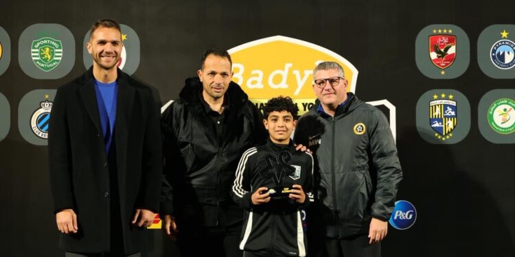 فريق زد إف سي 2014 يتوج ببطولة رايت تو دريم الودية ومحمد رمضان هداف البطولة