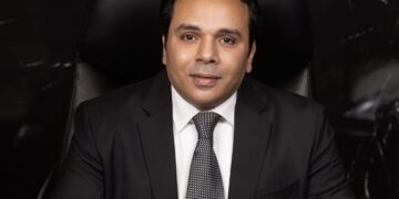 المهندس سمير فوزي رئيس التوفيقية للإنشاء والتعمير يطلق مشروع “سنتري بلازا CENRI PLAZA” بالداون تاون في العاصمة الجديدة باستثمارات 800 مليون جنيه