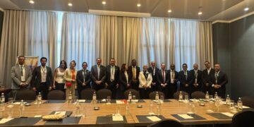 وفد الجمعية المصرية لشباب الأعمال يبحث مع مسئوليين كينيين تعزيز الاستثمارات الصناعية والخدمية والتصديرية المشتركة