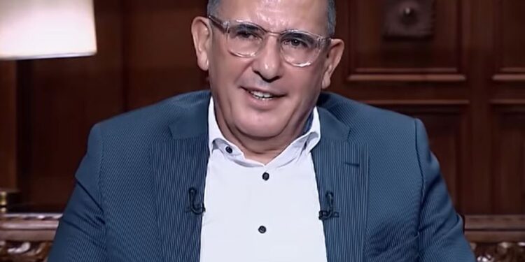 حسام الشاعر: بناتي بدأْن موظفات لا مديرات.. وخسارتي في مشروع الملابس أهم درس في حياتي