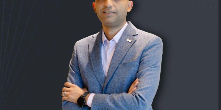 مصطفى سلامة رئيساً لقطاع المبيعات في تحالف شركتي EZZ Group وDubai Developments لتعزيز التوسع بغرب القاهرة
