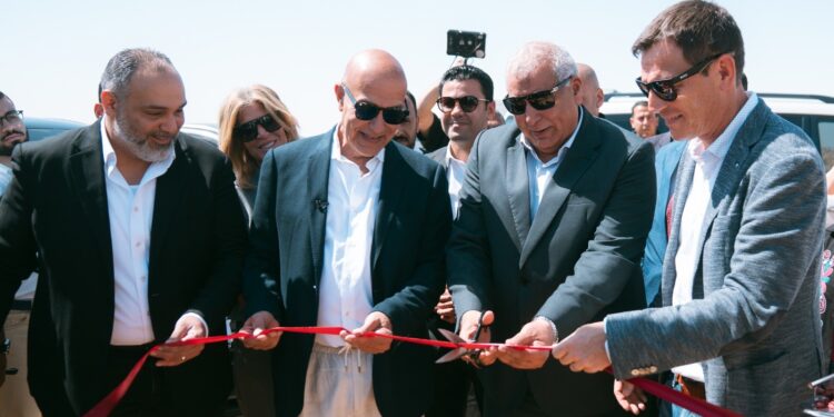 الأهلي صبور وشنايدر إلكتريك يفتتحان مشروع تنمية مجتمعية بمحافظة مرسى مطروح