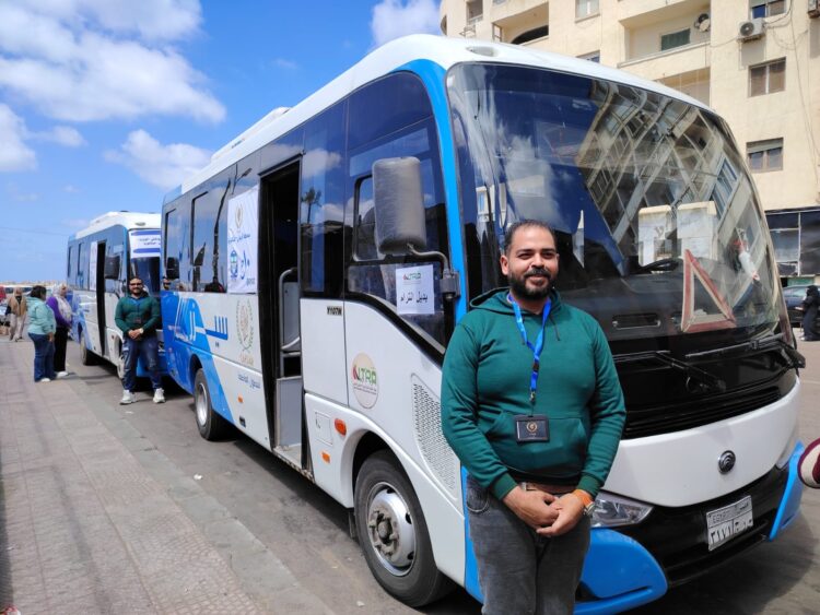 سيزر للنقل تطلق خدمة نقل جماعي بديلة للترام في الإسكندرية.. وسعر التذكرة “7 جنيه”