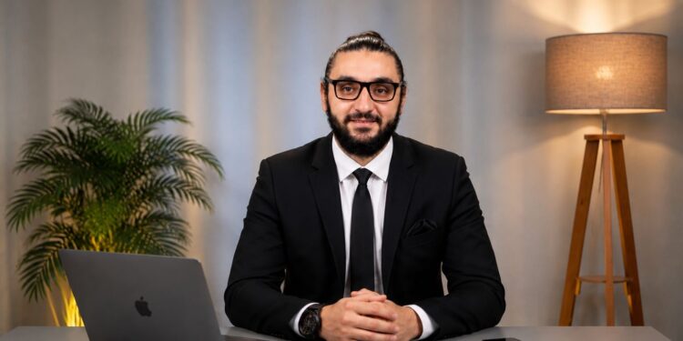 شركة ” Center of Earth” تعين الدكتور محمد الجمل رئيسًا للقطاع التجاري..وتطلق أحدث مشروعاتها “NAJMA PLAZA MALL”