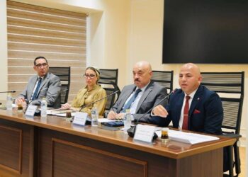 أمام لجنة المشروعات بمجلس النواب.. هيثم حسين يطرح رؤية وطنية لإنقاذ المشروعات الصغيرة والمتوسطة وتشغيل المجمعات الصناعية المتعثرة